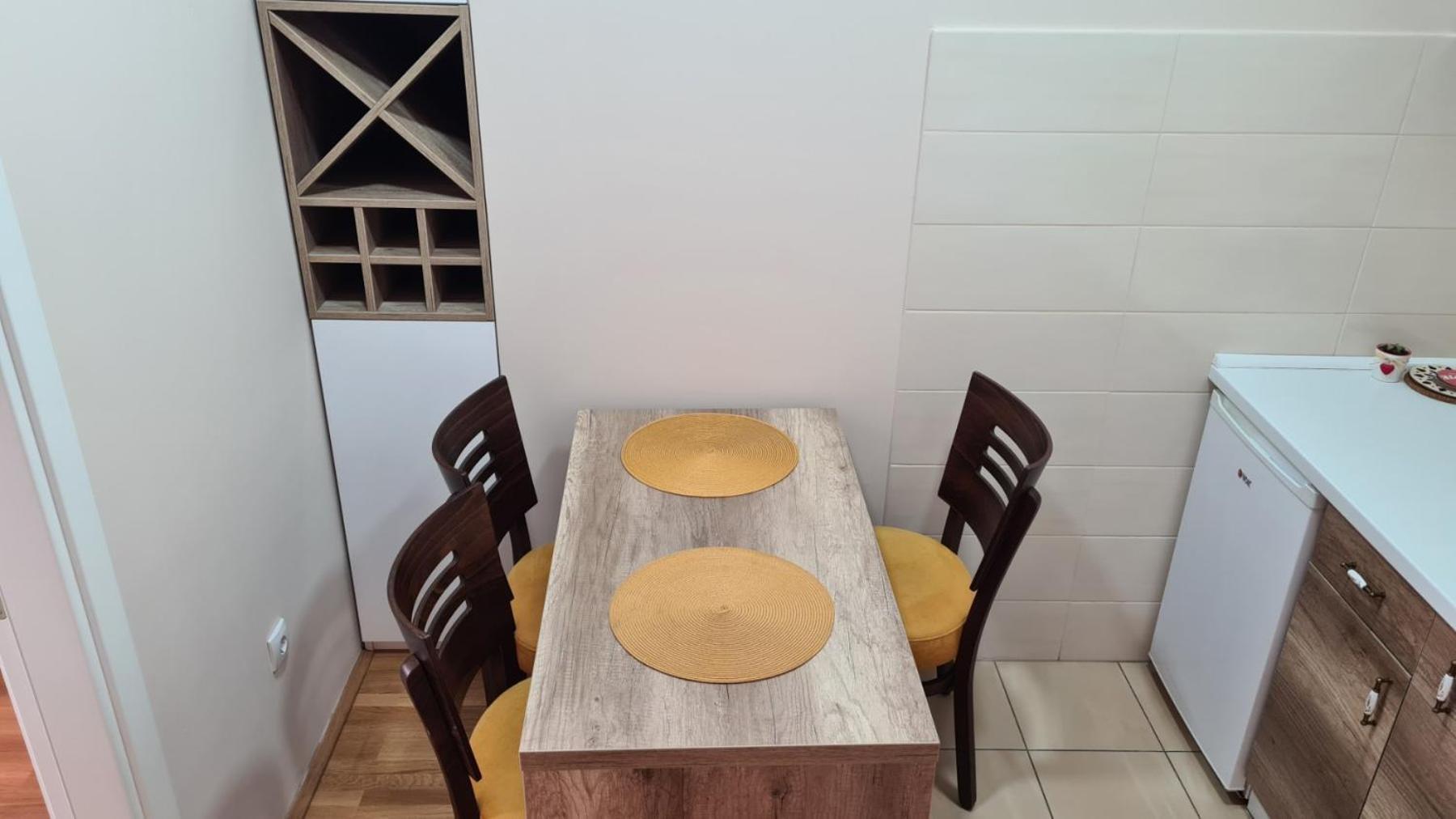 Apartmani Simic Quatro Valjevo Exterior foto